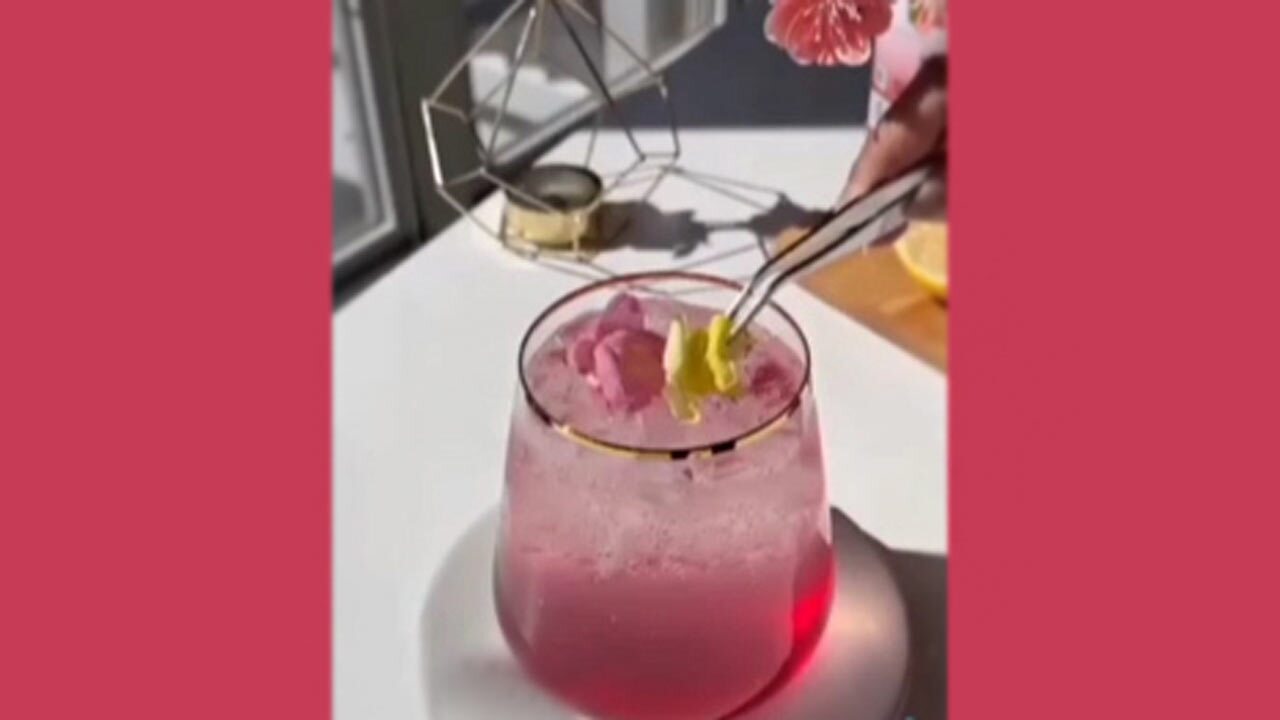 طرز تهیه نوشیدنی خنک برای فصل گرما