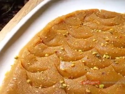 ریزه کاری های تهیه حلوا با آرد برنج