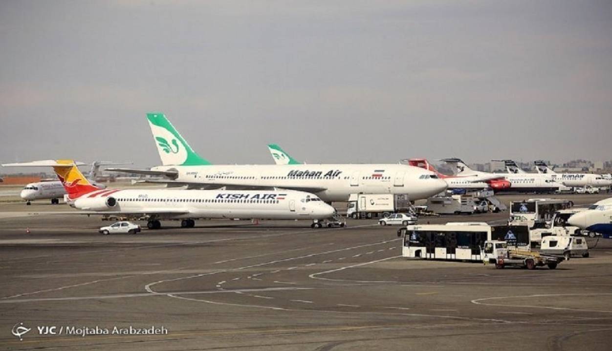 معاون وزیر راه: بلیت هواپیما گران فروخته شود با خاطیان برخورد می کنیم