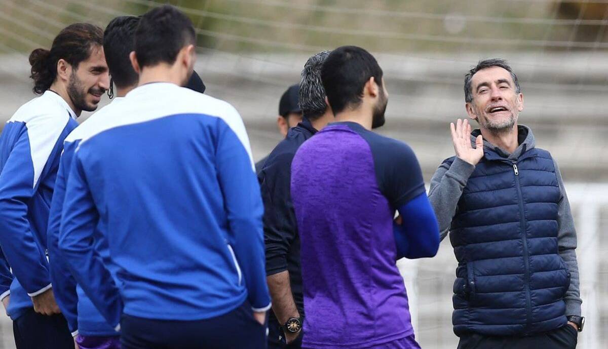 گابریله پین را سرمربی استقلال کنید گابریله پین را سرمربی استقلال کنید