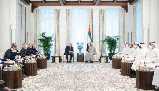 دیدار نخست‌وزیر رژیم صهیونیستی و بن زاید در ابوظبی