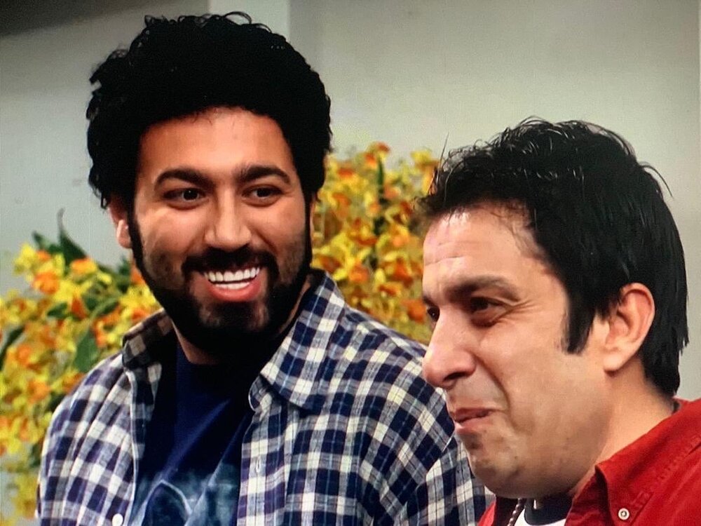 اصل آقا بزرگه، ما بهونه‌ایم