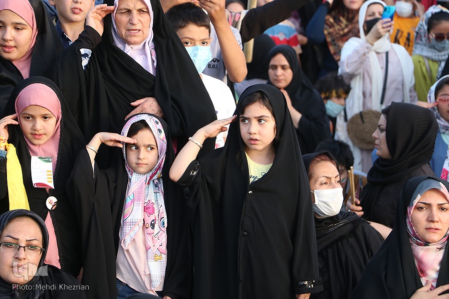 اجرای خانوادگی سلام فرمانده در همدان