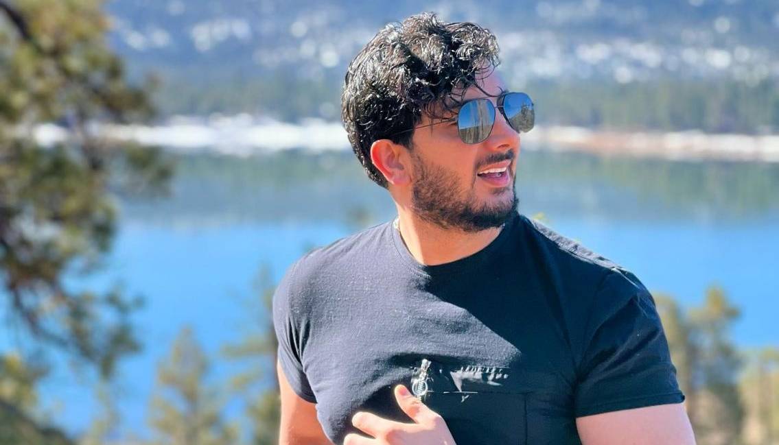 موزیک ویدیوی جدید فرزاد فرزین به نام «قلبم»