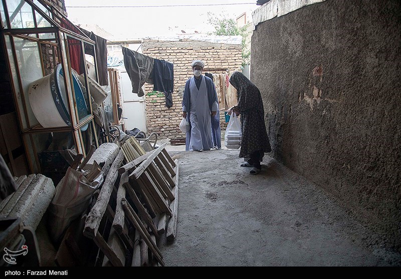 عکس/ مبلغ مذهبی منطقه محروم "کرناچی" در کرمانشاه