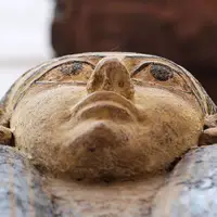 لحظه کشف مومیایی‌های ۲۵۰۰ ساله در سقاره مصر