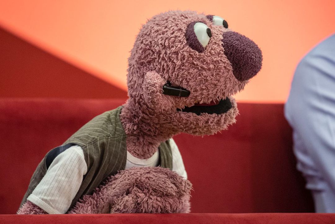 وقتی جناب خان میخواد مجانی دکتر بره!