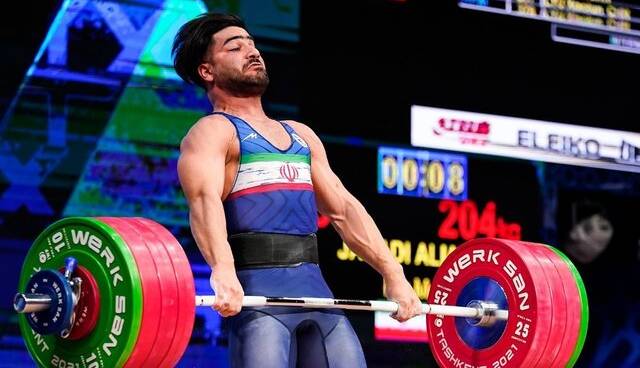 نایب قهرمان وزنهبرداری جهان: برای خرید مایع ظرفشویی هم التماس میکردیم نایب قهرمان وزنهبرداری جهان: برای خرید مایع ظرفشویی هم التماس میکردیم