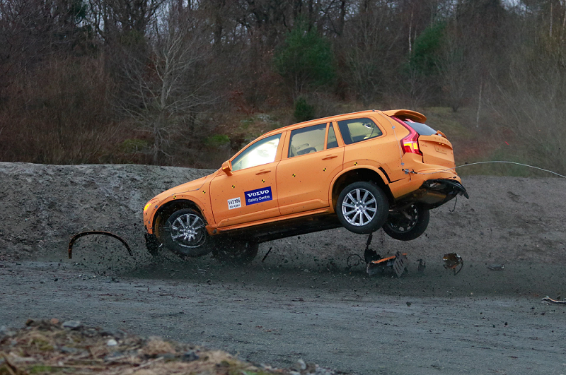 فیلمی از ایمنی بالای خودروی ولوو