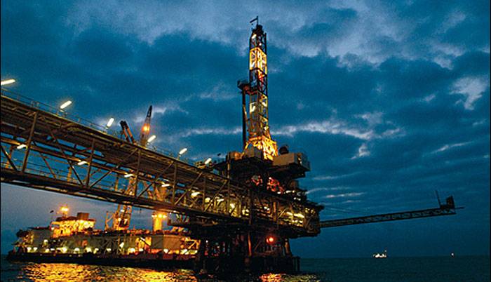 حقیقت تلخ؛ صندوق نفتی امارات ۷۰ برابر ایران!