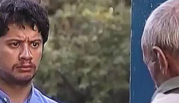 وقتی مش قربون برای عباس قاطی می کنه!