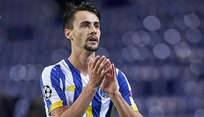 ستاره پورتو عضو توپچی‌ها می‌شود