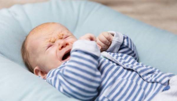 هرگز از این مواد غذایی برای نوزاد استفاده نکنید