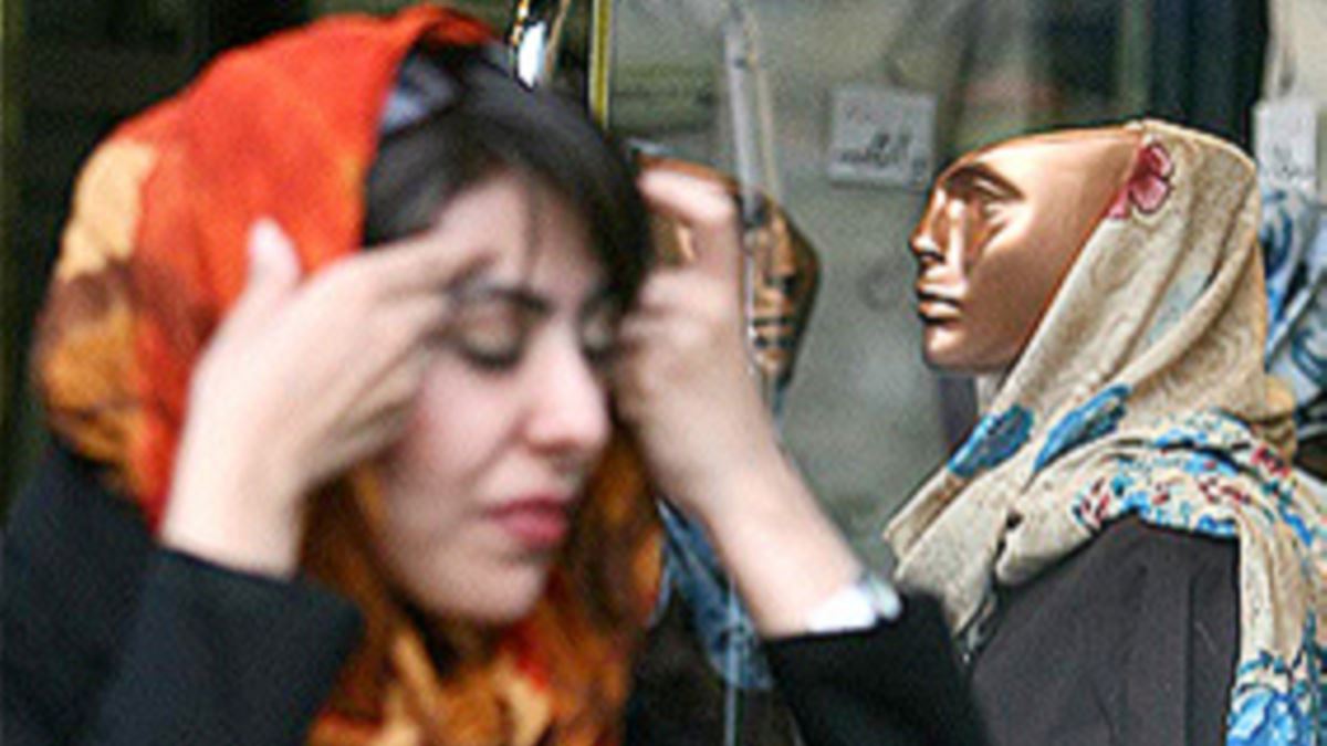 ستاد احیای امر به معروف: پیش نویس طرح عفاف و حجاب در اصناف را تهیه کردیم