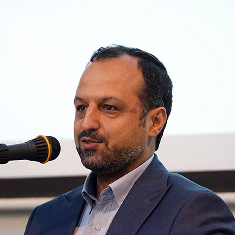 خاندوزی: اقتصاد و سفره مردم را به نفت و واردات وابسته نمی‌کنیم