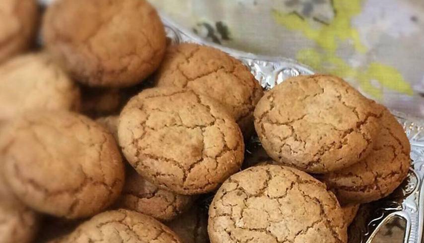 شیرینی کشمشی و نارگیلی به سبک بازاری درست کنید