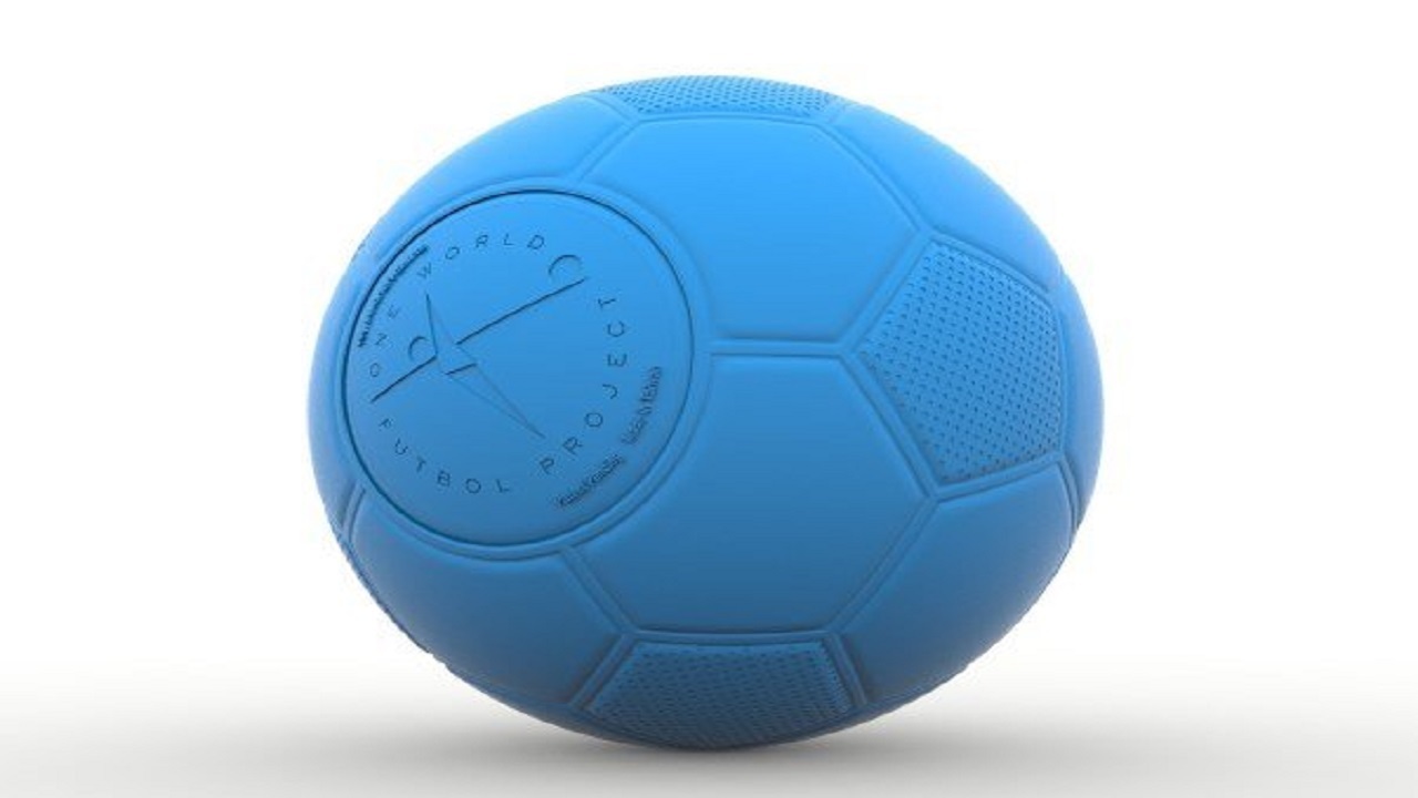 توپی که هیچ آسیبی نمی‌بینه!