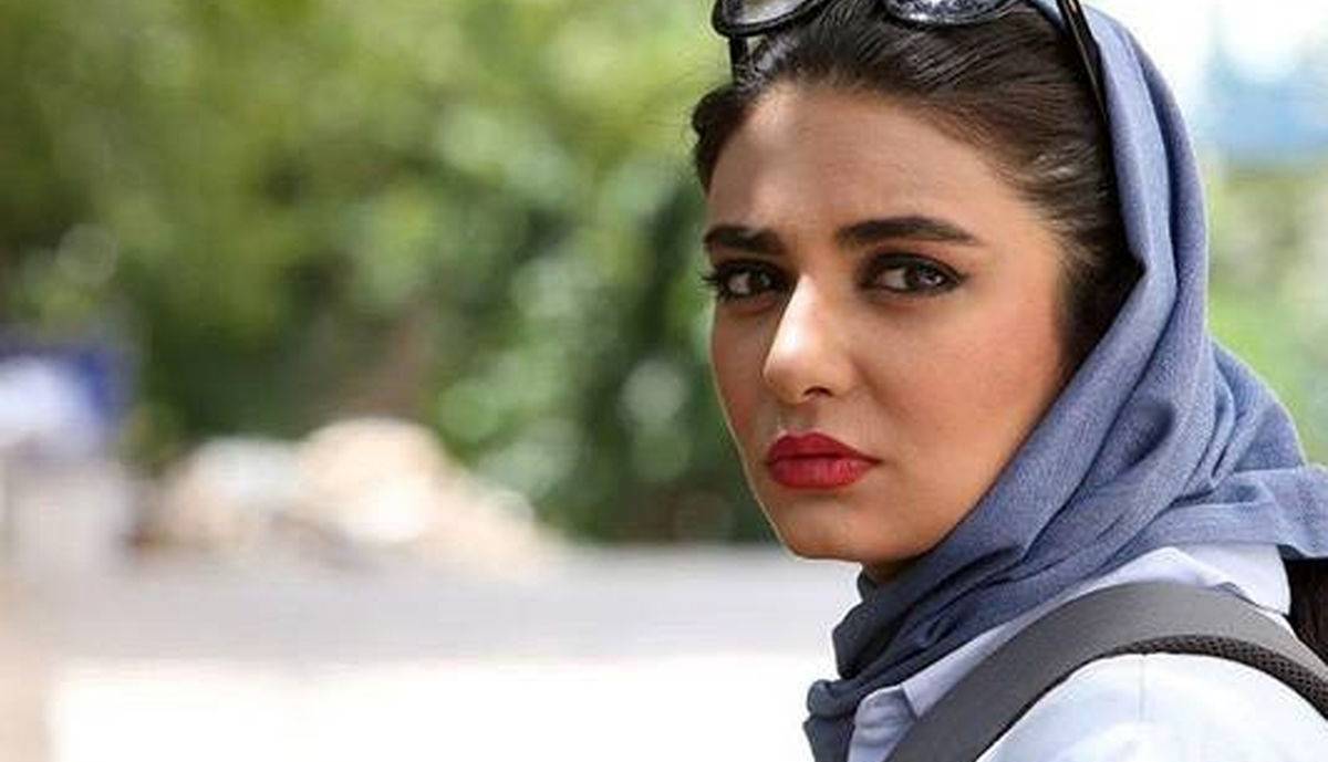 چهره ها/ هدیه خاصی که لیندا کیانی دریافت کرد