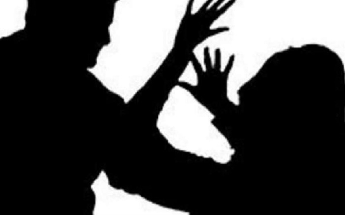 آزار و اذیت شیطانی دختر دانشجو توسط ۵ آدم‌ربا