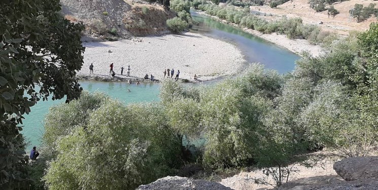 گردشگر اهوازی در رودخانه بشار غرق شد