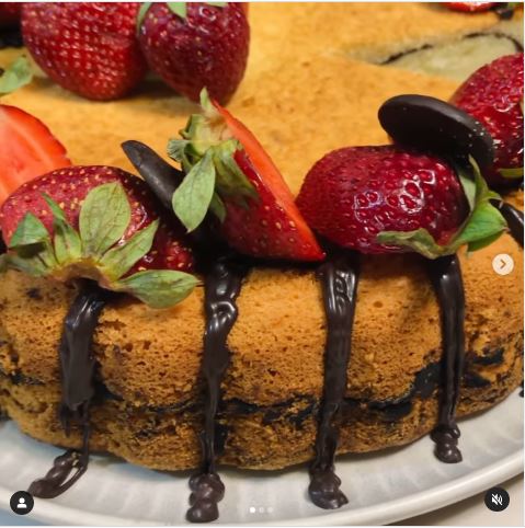 آموزش تهیه کیک خوش بافت انگلیسی