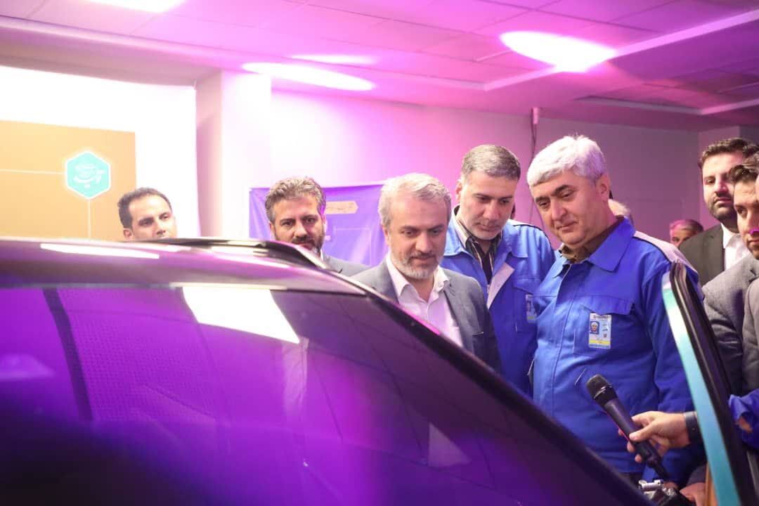 نخستین خودروی کراس اوور ایران‌خودرو رونمایی شد