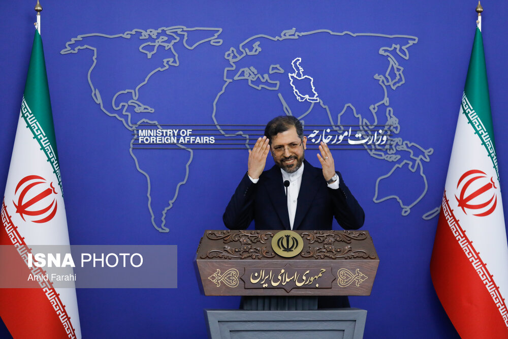 سلفی در آخرین نشست خبری "سعید خطیب زاده" سخنگوی وزارت خارجه  