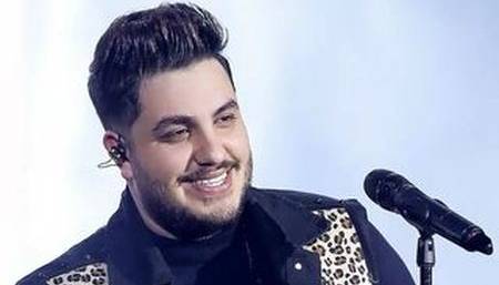 نماهنگ «شب رویایی» با صدای آرون افشار