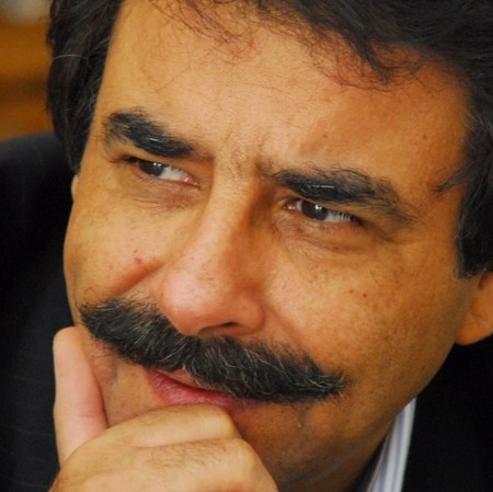 آهنگ علیرضا افتخاری به نام «روزهای بهتر»