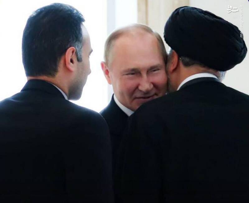 عکس/ دیدار رئیسی و پوتین در حاشیه اجلاس کشورهای ساحلی