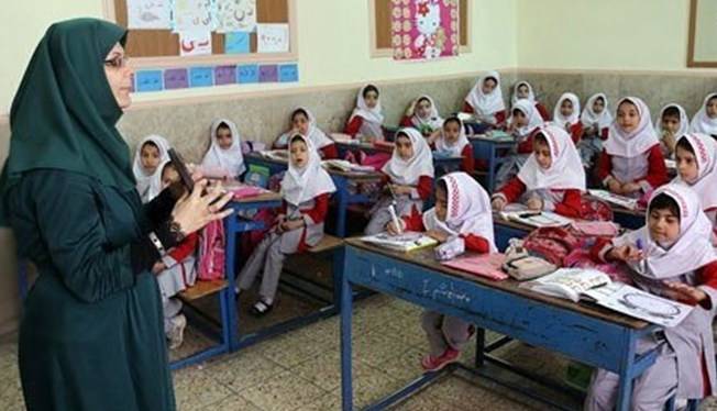 آموزش و پرورش: آیین نامه رتبه‌بندی معلمان در مسیر ابلاغ قرار گرفت