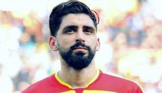 یک بازیکن از فولاد جدا شد