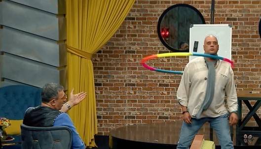 حامد آهنگی در جوکر: چه گردنی داره هومن!