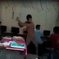 آموزش و پرورش: ویدئوی تنبیه دانش‌آموز توسط معلم مربوط به ایران نیست