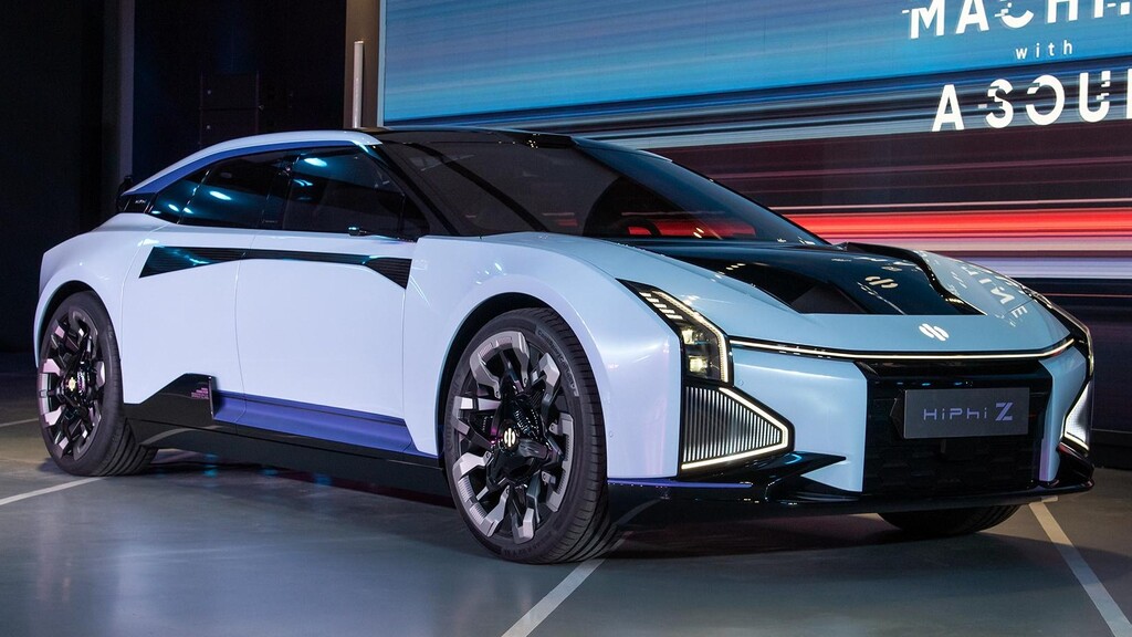 عجیب‌ترین خودروی تاریخ چین رونمایی شد