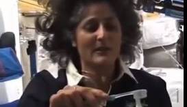 دشواری‌های مسواک زدن بدون جاذبه در ایستگاه فضایی