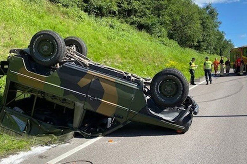 زن مسلمان خودروی هتک‌کننده قرآن را واژگون کرد