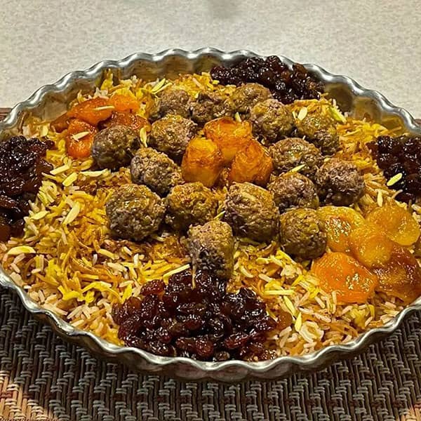رشته پلو با قیسی سنتی و خوشمزه به روش مجلسی