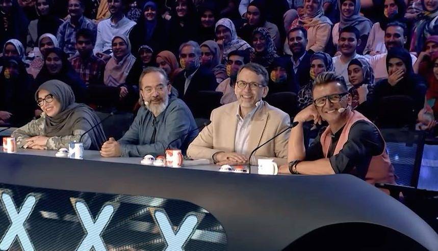 علیخانی چرا ایمان قیاسی اذیت می کنی؟