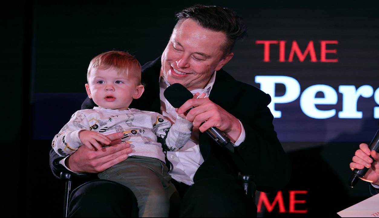 ایلان ماسک تسهیلات فرزندآوری می‌دهد