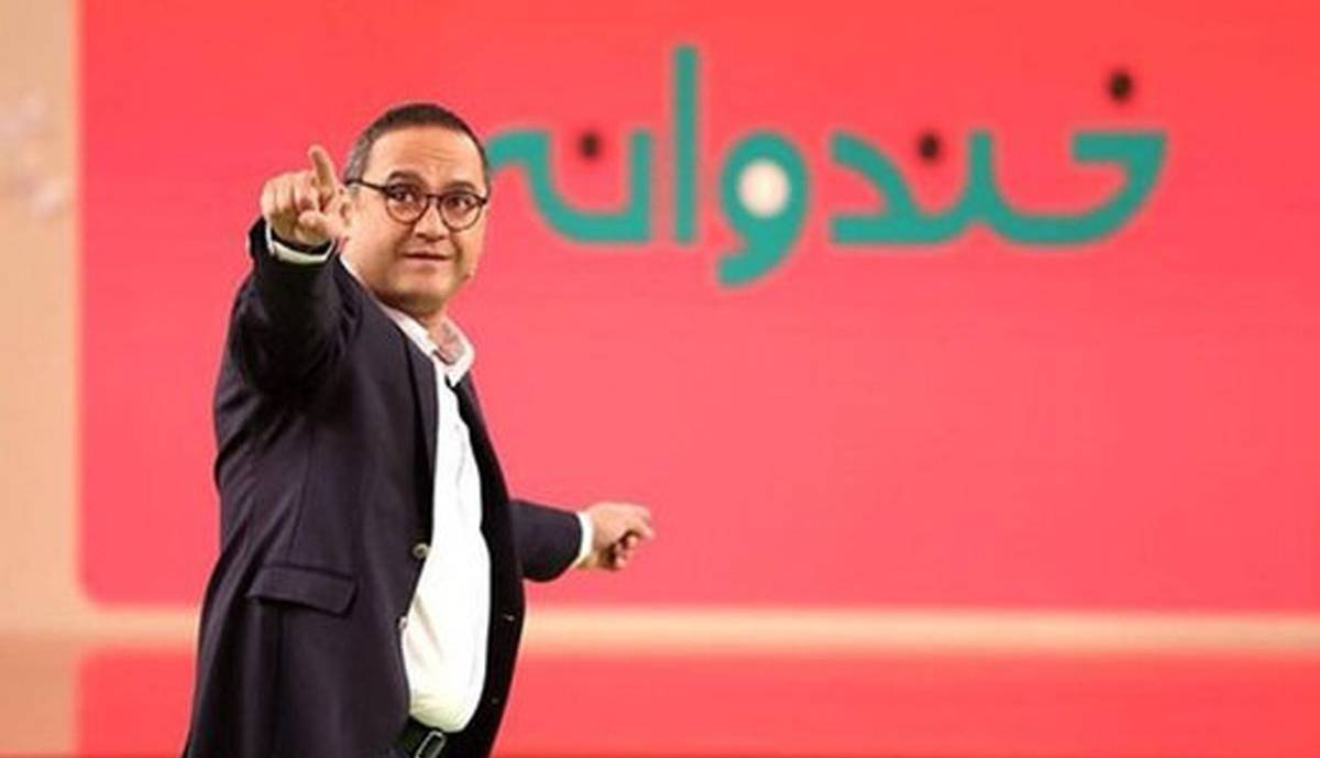 وقتی جناب خان کت تماشاگر خندوانه رو به زور میگیره!