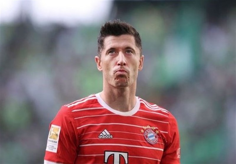 لواندوفسکی با تأخیر در تمرین بایرن مونیخ حاضر شد