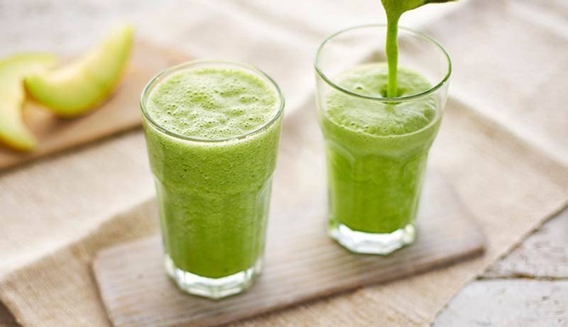 با طالبی های بی مزه و له شده« اسموتی » خوشمزه درست کنید