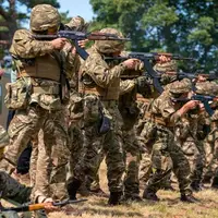 لندن به داوطلبان اوکراینی آموزش نظامی می دهد
