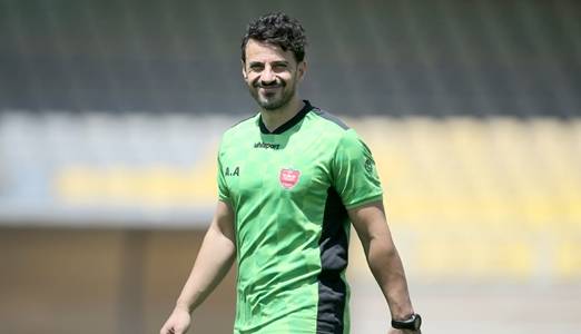 تشکریکیا، دستیار بدنساز پرسپولیس شد تشکریکیا، دستیار بدنساز پرسپولیس شد