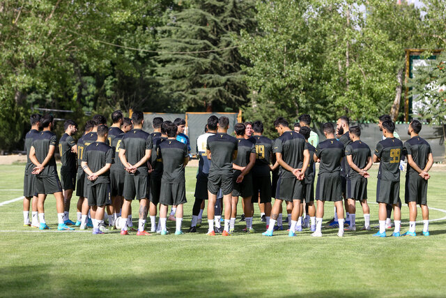 استقلال مدعی قهرمانی است