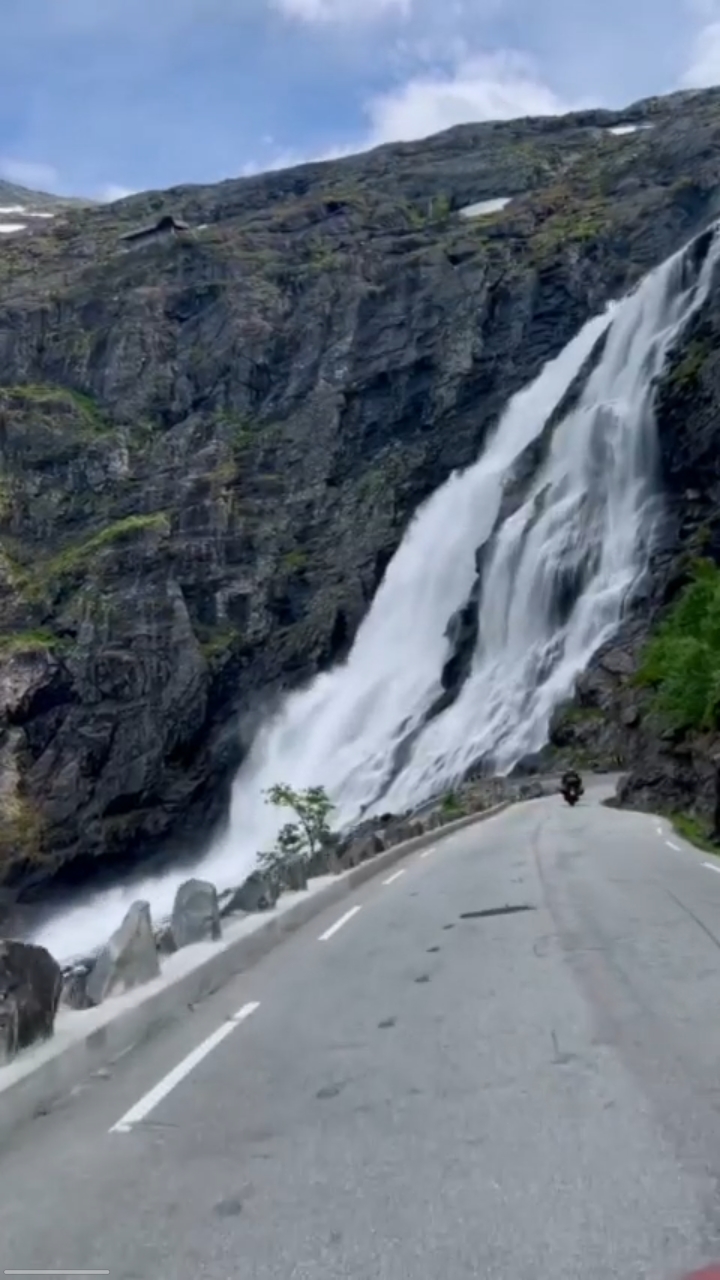 جاده ای رویایی در نروژ