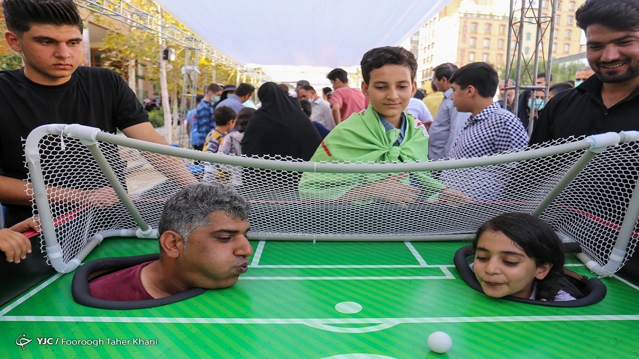 برپایی شهربازی برای کودکان در مهمانی غدیر