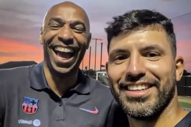دوست صمیمی مسی در اردوی بارسلونا دوست صمیمی مسی در اردوی بارسلونا