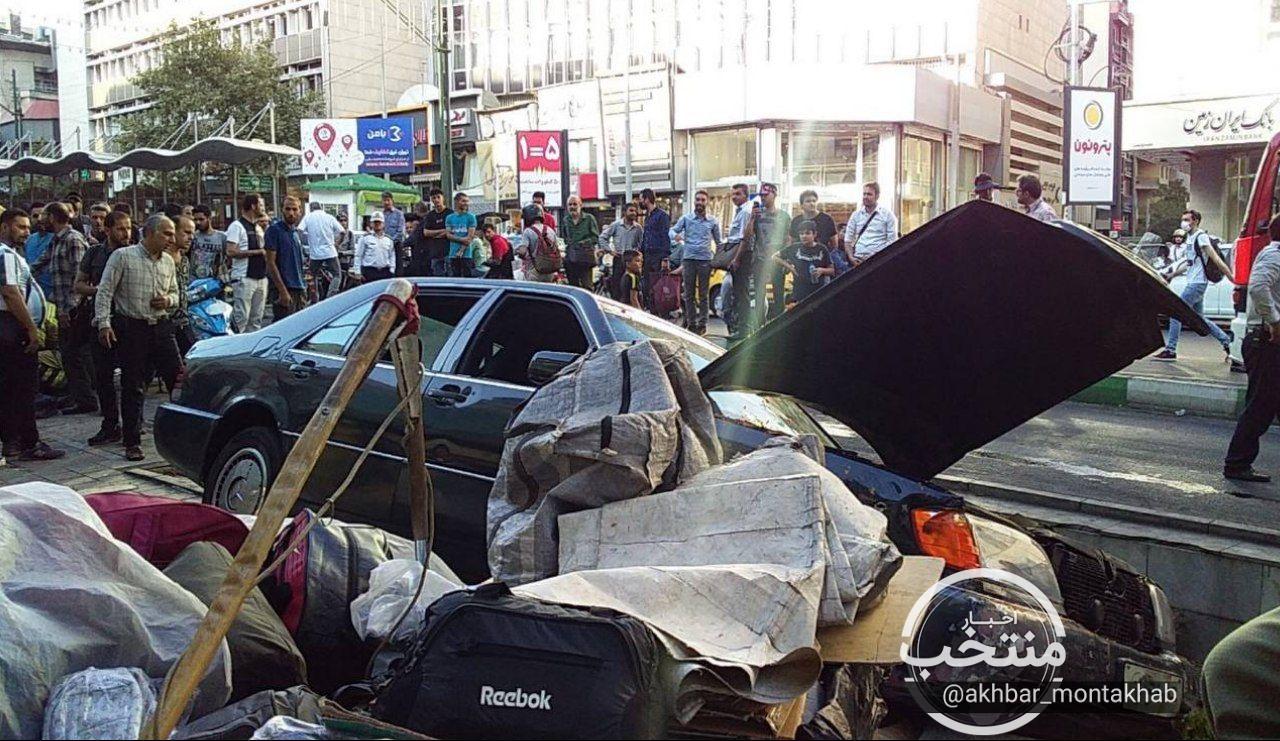 تصادف ماشین تشریفات وزارت خارجه؛ 2 نفر کشته شدند تصادف ماشین تشریفات وزارت خارجه؛ 2 نفر کشته شدند